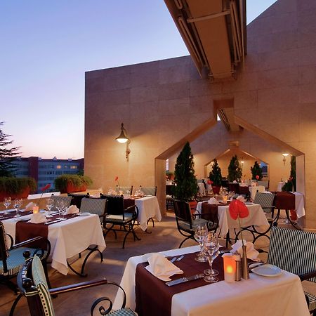 Hotel Ankara Hiltonsa Restaurant photo